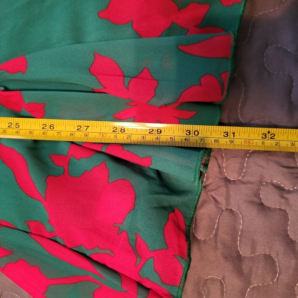 Jealous Tomato Green & Red Romper, Elastic Waist w/front Tie, Medium, Like New - Picture 4 of 9